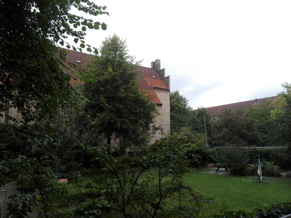 Lovely, fully equipped 2-room apartment perfect for a couple and maybe a friend  Copenhagen, Denmark Cozy, cultural and right by the city center Entire rental unit vacation rental 38114759