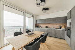 Erlebe Wien von einer Aussicht die du noch nie gesehen hast in unseren Diamondvi  Luxus Appartment No.3 - Rooftop Pool - 16. Etage Entire rental unit vacation rental 659896740816964176