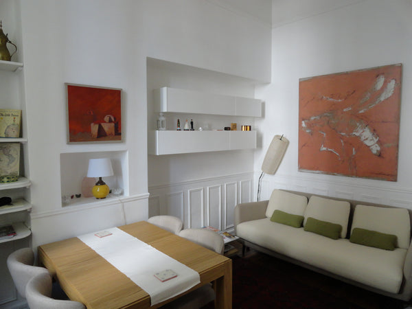 Located in the 20th in the gritty artistic hotspot of Paris, this apartment from New York, NY Apt Home w/ Patio & Movie Den  20th Entire rental unit vacation rental 4917184