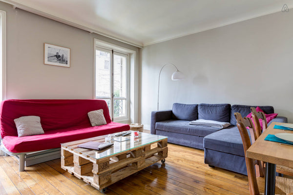 Bright and luminous flat close to many bus and subway. Perfectly located between Paris, France Cosy room next to Eiffel Tower and Champs Elysées Private room in rental unit vacation rental 6943115