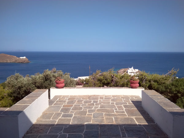 ‍<br /><br /><b>The space</b><br />The house is situated on a 2,800 square m England, United Kingdom Stunning House in Sifnos Island, Chrisopigi Entire cottage vacation rental 40610594