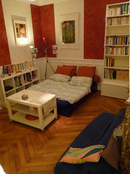 Charming private one double bedroom, of 17sqm, with double window to inner court  Room in the center of Paris Private room in rental unit vacation rental 3759657