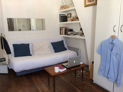 Petit studio charmant et lumineux avec une vue dégagé sur les toits de Paris (to Paris, France Charmant studio au coeur d' Oberkampf-Parmentier Entire rental unit vacation rental 19778812