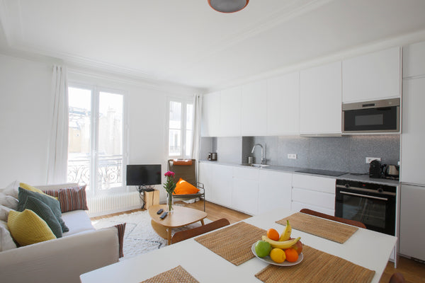 50m² apartment  completely renovated by an architect in the heart of the Champs  Paris, France Joie Paris EIFFEL TOWER/Rue Cler Entire rental unit vacation rental 29608173