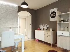 Chambre privée avec lit simple située dans un appartement chaleureux familial. N Mérignac, France Chambre privée à 1 lit simple, Merignac centre Private room in condo vacation rental 29541622