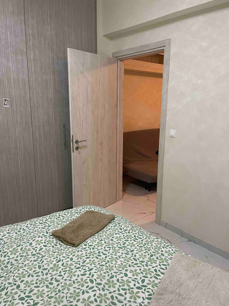 Reconnect with loved ones in this family-friendly place.<br />There is night sho BE Wonderful Apartment in Athins for Wonderful couple Entire condo vacation rental 565160864120385823