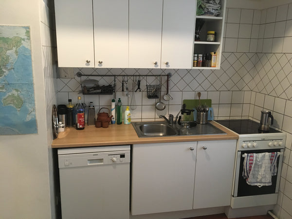 Dear Guests,<br />I would love to welcome you in Vienna in our flat. I am not do Vienna, Austria Central and quiet 18 room in a lovely shared flat Private room in rental unit vacation rental 31282974