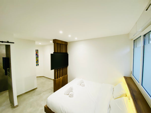 A quelques minutes de la gare Part Dieu et de son centre commercial.<br />Tout e Lyon, France ⚡️NID DOUILLET CHIC GARE PART DIEU, NETFLIX GRATUIT Entire rental unit vacation rental 47717418