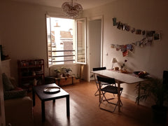 jolie chambre calme et lumineuse pour 1 ou 2 personnes, pièces communes à dispos Paris, France Jolie chambre 20ème / cosy room Private room in rental unit vacation rental 5588655