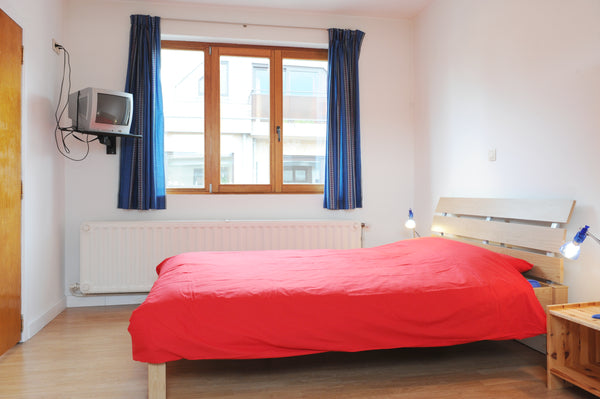 Au cœur du quartier Pinoy (métro proche), à Auderghem, petit village au sud de l Auderghem, Belgium Studio (1-2 personnes) métro proche Private room in rental unit vacation rental 3718574