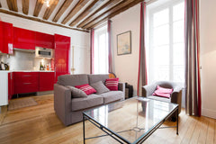 Superb apartment any comfort and located in the center of Paris. This apartment, Paris, France ❤ Superb typical Parisian apartment! ❤ Entire rental unit vacation rental 20241289