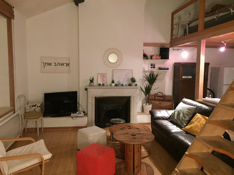 Appartement situé en plein coeur du 6ème arrondissement de Lyon, à 100m du metro Lyon, France Appartement cosy au coeur du 6ème arrondissement Entire rental unit vacation rental 30009934