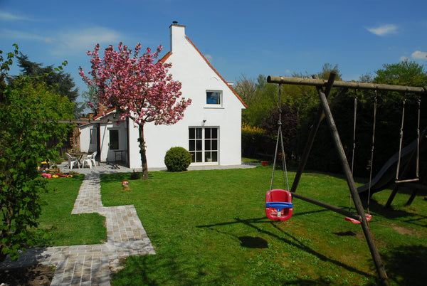 Charmante maison à la périphérie sud de Bruxelles, 130 m2, 4 chambres, 2 sdb, cu Brussels, Belgium Grande Maison avec jardin / Sud de Bruxelles Entire home vacation rental 16370312