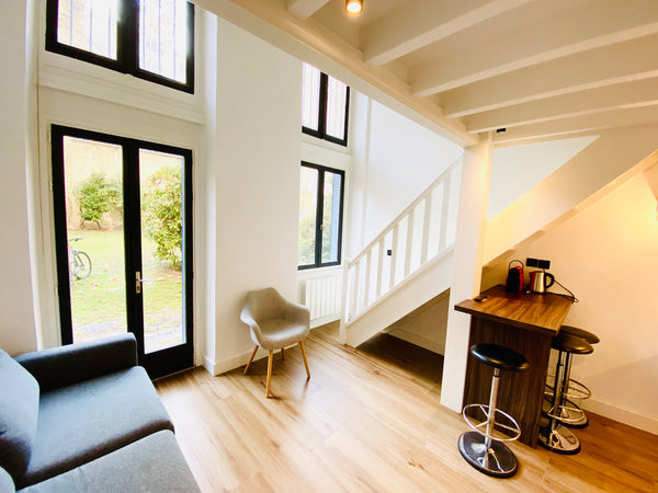 Au coeur du plus prestigieux quartier de Lyon, le 6ème arrondissement, et à coté Lyon, France ⚡️NID DOUILLET CHIC GARE PART DIEU Entire rental unit vacation rental 52552162