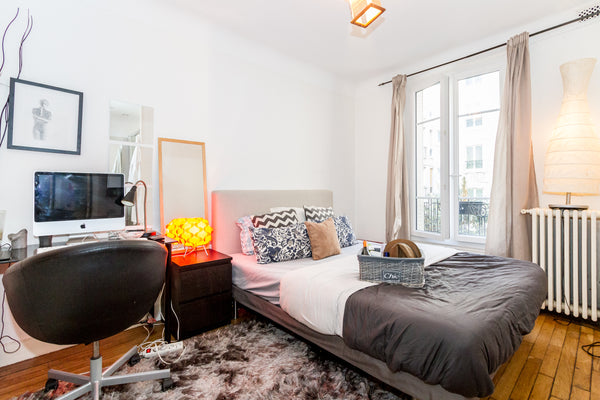 The apartment , close to the Eiffel Tower, is ideally located for a travel trip  Paris, France EIFFEL TOWER- COSY 1 BEDROOM Entire rental unit vacation rental 2784104