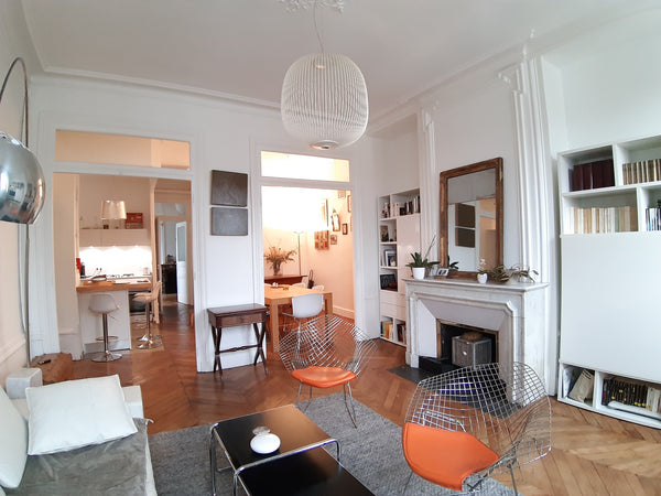 Idéalement situé au cœur de la Presqu'Île, dans un bel immeuble face à l'Hôtel D Lyon, France ❤️BELLECOUR - Idéal pour la Fête des Lumières❤️ Entire rental unit vacation rental 39717683