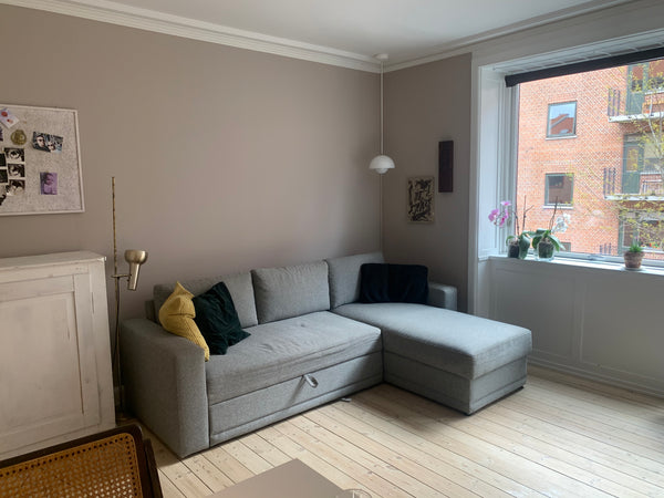Cosy apartment for 2 persons placed in the middle of Valby. At the apartment you  Cosy apartment near city center Entire condo vacation rental 17784978