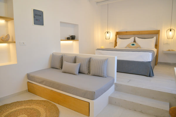 Ninomilos apartments - Pirates' Lair - Luxury Traditional House<br /><br /><b>Th Greece Ninomilos apartments - Luxury Traditional House 3 Cycladic home vacation rental 43911605