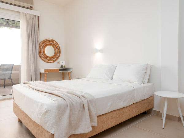 Boasting a garden, a bar as well as a restaurant, Villa Maxine is set in Agia Ga Rethimnon, Greece Villa Maxine Hotel - Superior Room with Sea View Room in hotel vacation rental 49722458