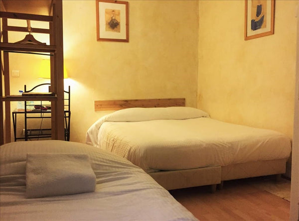 Welcome ! Our family room is perfect for 3 persons.<br />We will be happy to hel  Chambre Triple Room in hotel vacation rental 33389854