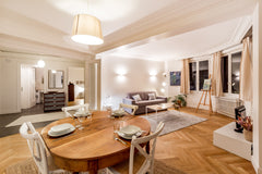 Pitance flat in a beautiful building from the 1950's. A caretaker's lodge, two l  Spacious 70m square Entire rental unit vacation rental 777261942737279840