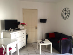Studio au coeur du 7ème arrondissement à Jean Macé. <br />Idéal pour personne se Morestel, France Studio calme avec parking Entire rental unit vacation rental 11607226