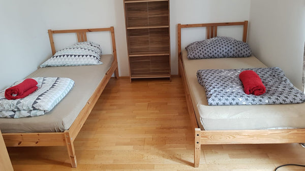 Von dieser zentral gelegenen Unterkunft aus seid ihr in Nullkommanichts an allen  Private room for 2 PAX next city center, metro Private room in rental unit vacation rental 705066801185683287