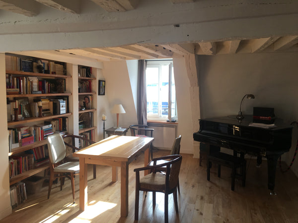 2-story loft apartment in picturesque Montorgueil neighbourhood. Includes: large Paris, France Loft apartment in the heart of Paris Entire loft vacation rental 23477794