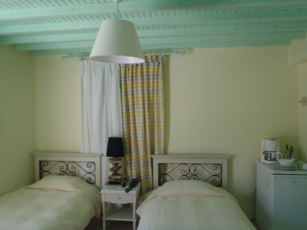 Standard Twin Room<br /><br /><b>License number</b><br />1116652  Rania Apartments Sea View - Standard Twin Room Room in aparthotel vacation rental 44025929
