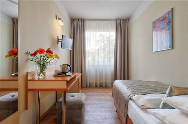 <b>The space</b><br /><p> <br />Hotel Aida is located in an attractive part of P Prague, Czechia Standard Single room in hotel AIDA Room in boutique hotel vacation rental 33088478