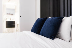 Achter de beschermde gevel van dit prachtige herenhuis ligt een volledig gerenov Antwerp, Belgium Gorgeous apartment in the old city center Entire rental unit vacation rental 51127203