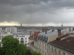 Bonjour, <br /><br />Studio 14m2 au calme, situé à 5 minutes du Cimetière du Pèr Paris, France Appartement Ménilmontant, superbe vue sur paris Entire rental unit vacation rental 18427684
