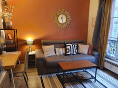 Joli studio de 24m2 au deuxième étage dans le 15eme arrondissement métro Convent Paris, France Joli studio chaleureux 15eme convention Entire rental unit vacation rental 5268111