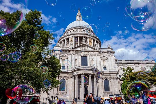 Private Photography Tour Southwark Cathedral to St Paul's  Private Tours and Travel Guide Europe London CITY London Destination Tour