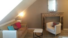Grand studio calme et lumineux.<br />Situé au 5e étage (sans ascenseur) dans le  Paris, France Location Studio paris centre Entire rental unit vacation rental 3728059