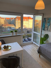 Lovely bright room in apartment with newer kitchen and nice spacious bathroom.<b Copenhagen, Denmark !! Nice room in lovely central placed apartment Private room in condo vacation rental 606484459480669090
