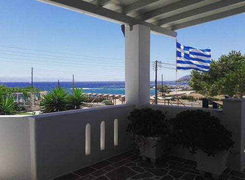 The house is just 5 minutes walk from the beach, it has a balcony overlooking th Paros, Greece House by The Sea Cycladic home vacation rental 27103422