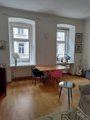 The appartement is ideal for holidays in Vienna, the historic center is at less  Igny, France Superb appartement in the center of Vienna Entire rental unit vacation rental 693234655570941880