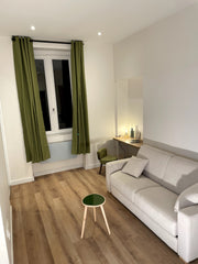 Idéalement situé au cœur de la Presqu'île de Lyon au pied des Pentes de la Croix  Studio en hypercentre Lyon 1er Entire rental unit vacation rental 770865103122369445