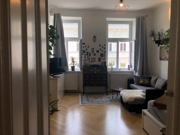 Das zu vermietende Zimmer ist zentral gelegen und befindet sich in unmittelbarer Germany Zimmer im wunderschönen Wien zu vermieten! Private room in rental unit vacation rental 35560021