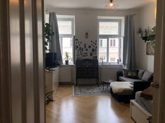 Das zu vermietende Zimmer ist zentral gelegen und befindet sich in unmittelbarer Germany Zimmer im wunderschönen Wien zu vermieten! Private room in rental unit vacation rental 35560021