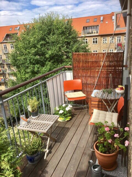 Sunny flat at top of building, five minutes from metro. High speed internet. Two Copenhagen, Denmark Sunny top flat Cph/Nørrebro Entire rental unit vacation rental 20499986