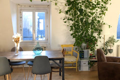 Appartement atypique, lumineux et cosy de 80m2. <br />Situé à 5 minutes de Montm Paris, France Atypique et cosy à Montmartre Entire rental unit vacation rental 11369310