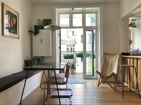 Beautiful 2 room apartment with kitchen-dining area, big cozy balcony and natura Copenhagen, Denmark Cool apartment with kitchen dining-area + balcony Entire rental unit vacation rental 34938693