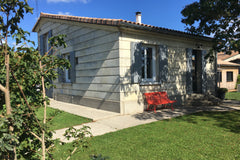 Notre maison en pierre de Bordeaux datant de 1956 et son agréable de 400m2 allie Bordeaux, France Maison en pierre - Cenon proche Bordeaux Centre Entire townhouse vacation rental 20117748