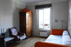 Center of Paris is 7 min from the appartment , the métro station is down the bui Paris, France PRIVATE BEDROOM TYPICAL PARIS APT 2 Private room in rental unit vacation rental 154984