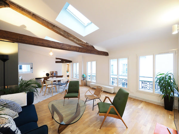 Nice view of the Sacré Coeur and calm ambience with the courtyard. Highly regard Paris, France ❤️ Loft facing Montmartre by south Pigalle Entire rental unit vacation rental 9387646