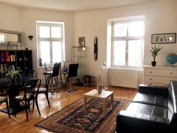 Located just 10 minutes away of the city center in a historic 19th century build Vienna, Austria Beautiful 19th Century Flat in the Heart of Vienna Entire rental unit vacation rental 28067524