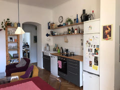 Hello there! :-) <br />Julia (29) and Francesco (25)  students, living in a wond Munich, Germany Big, cozy, sunny and calm room near Westbahnhof Private room in rental unit vacation rental 34958966
