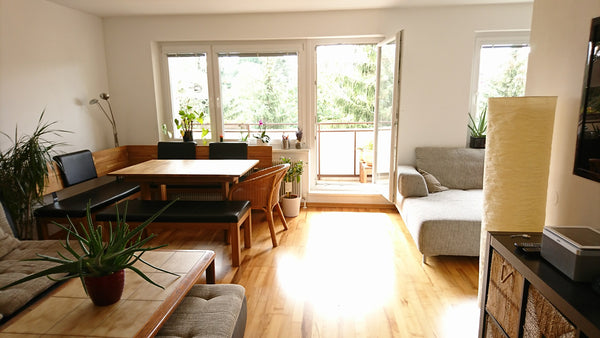 Sonnendurchflutete, gemütliche 75m2 Wohnung im Grünen. Die Wohnung verfügt über   Sonnendurchflutete 75m2 Wohnung nahe Schönbrunn Entire rental unit vacation rental 20323957